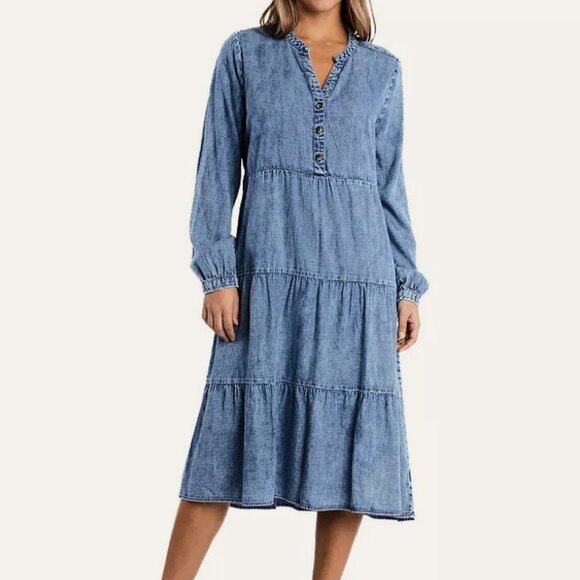 Billy T Dresses & Skirts - BILLY T Midi Dress Soft Denim Size Small boho